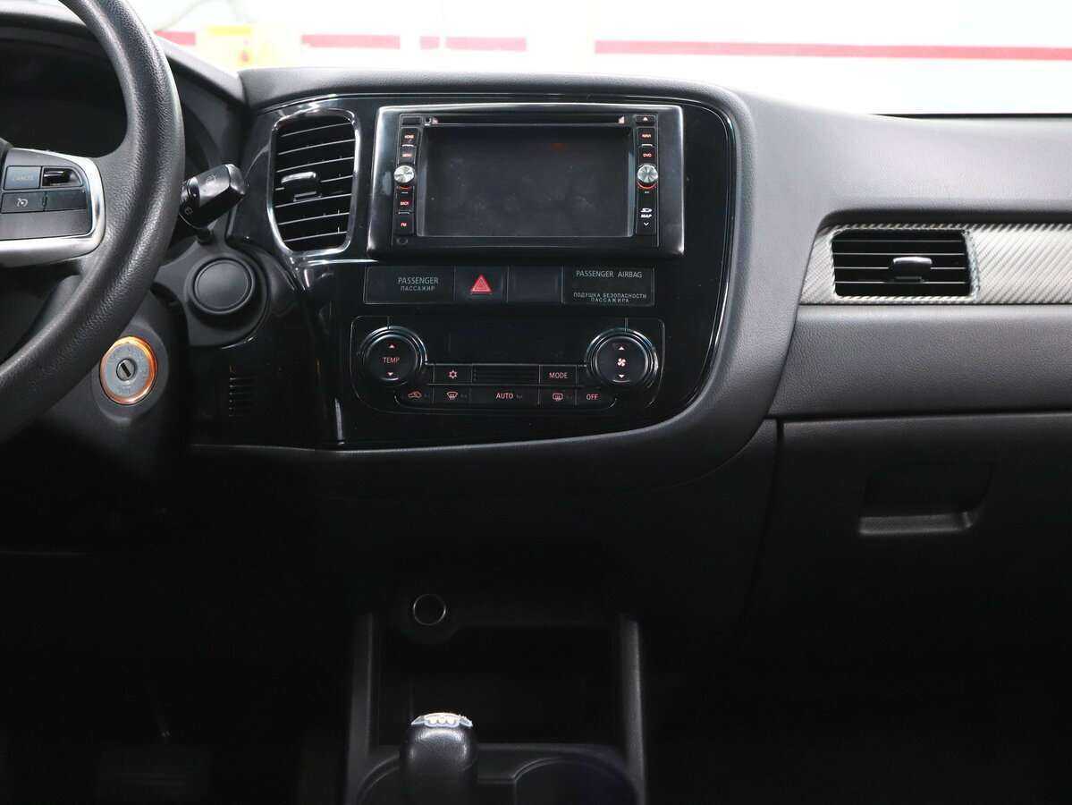 Митсубиши Оутлэндер б/у, 2013, Вариатор. Фото: #17