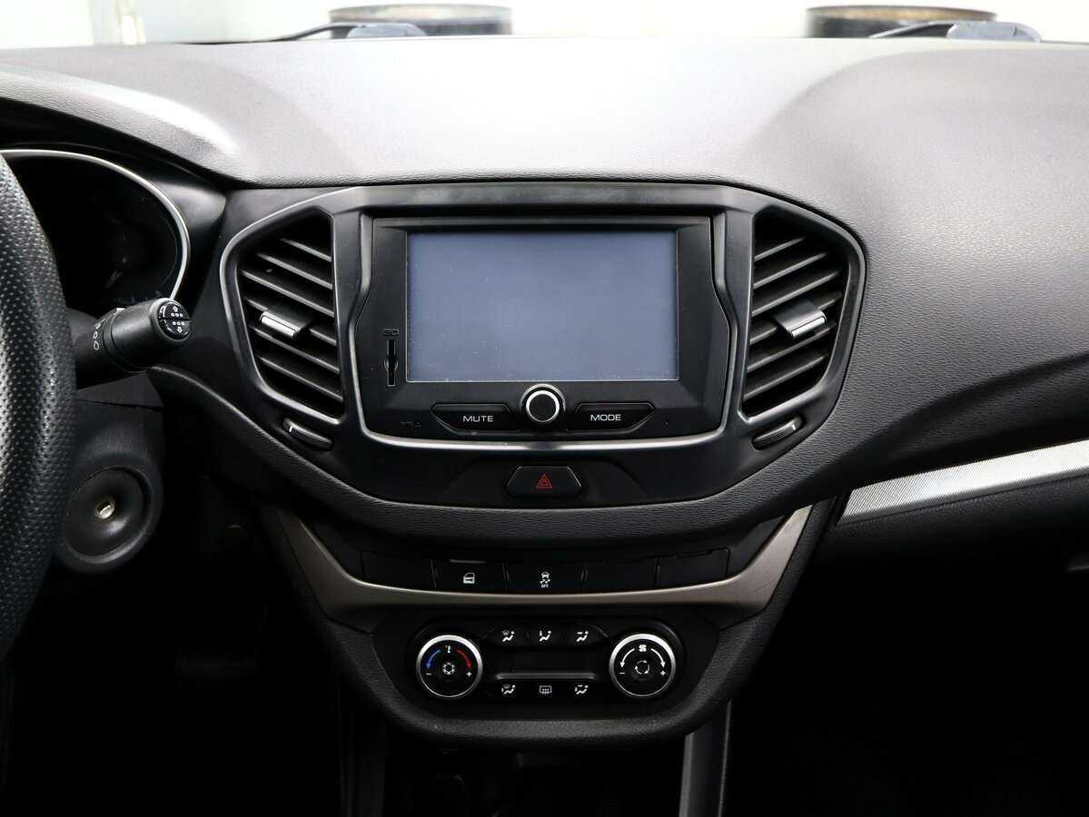 Лада (ВАЗ) Веста б/у, 2015, Роботизированная. Фото: #17