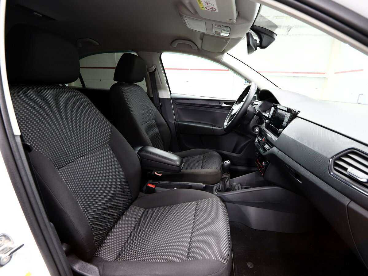 Фольксваген Поло б/у, 2020, Механическая. Фото: #12