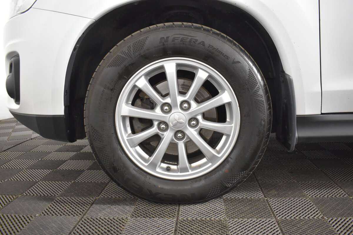 Митсубиши АС-Икс б/у, 2014, Вариатор. Фото: #10