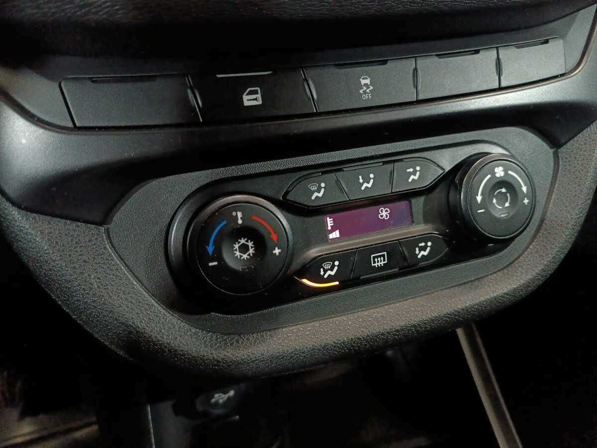 Лада (ВАЗ) Веста б/у, 2018, Роботизированная. Фото: #14