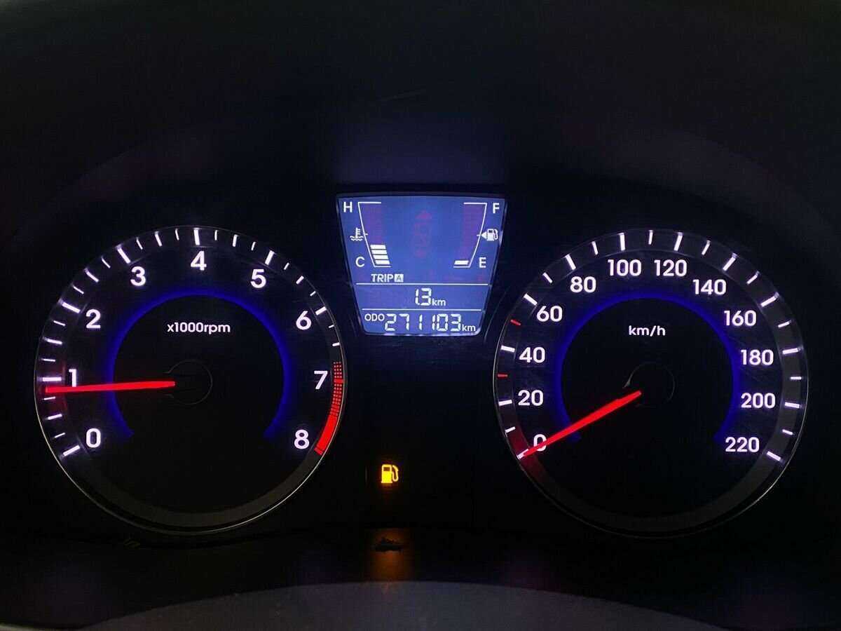 Хендай Солярис б/у, 2013, Механическая. Фото: #11