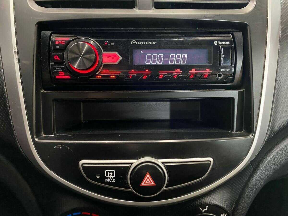 Хендай Солярис б/у, 2013, Механическая. Фото: #12