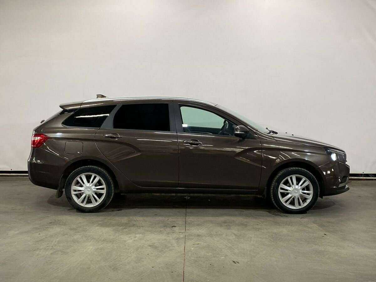 Лада (ВАЗ) Веста б/у, 2018, Механическая. Фото: #3