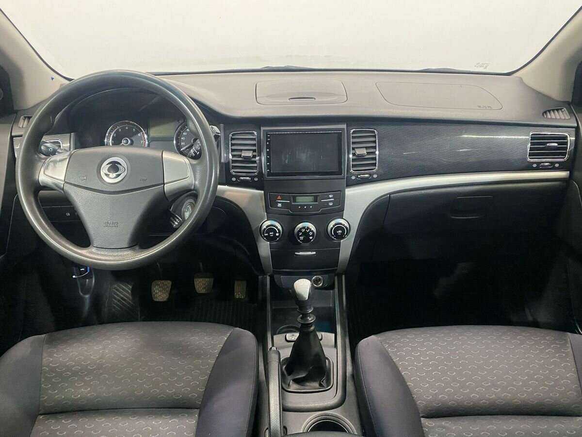 Сан-Ён Актион б/у, 2012, Механическая. Фото: #8