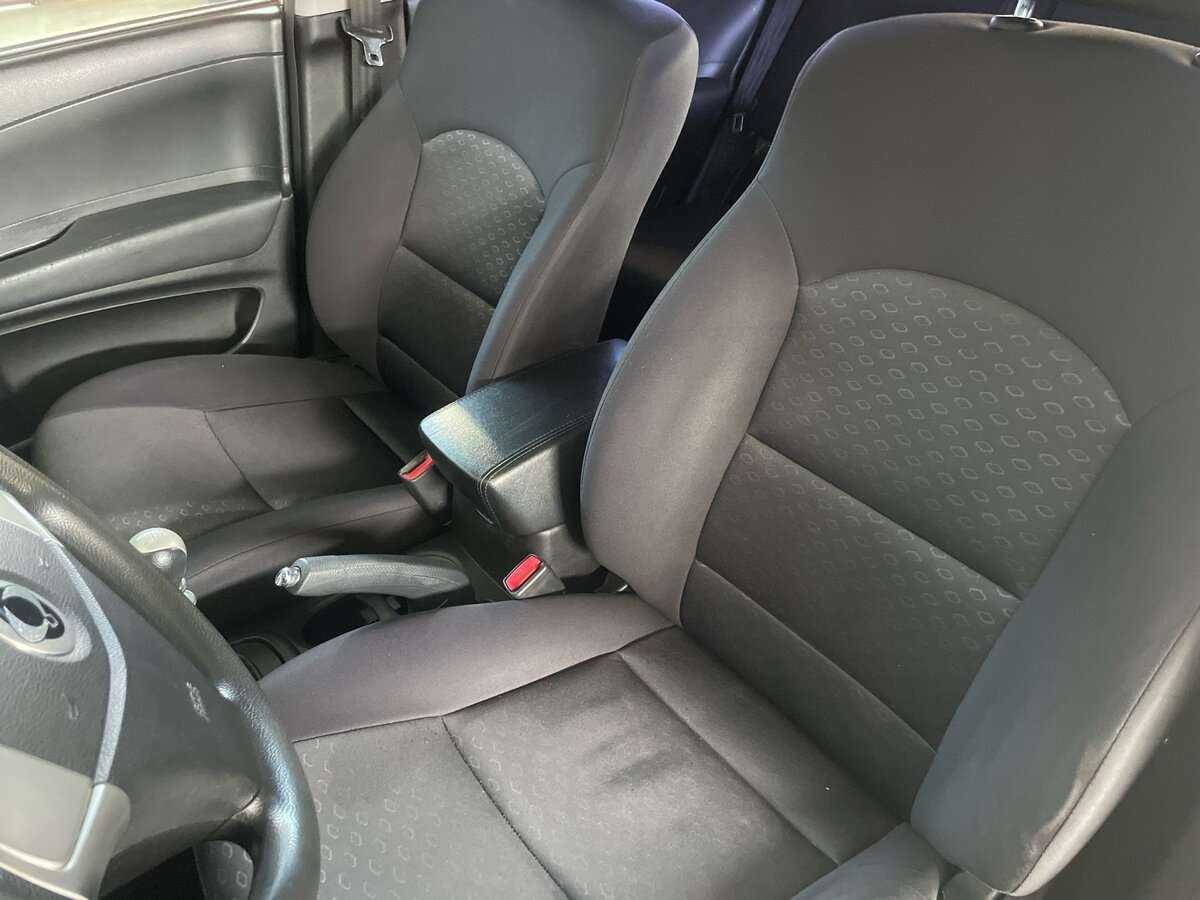 Сан-Ён Актион б/у, 2013, Механическая. Фото: #12