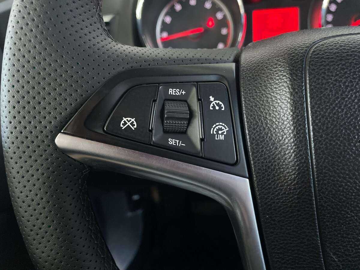 Опель Астра б/у, 2012, Автоматическая. Фото: #10