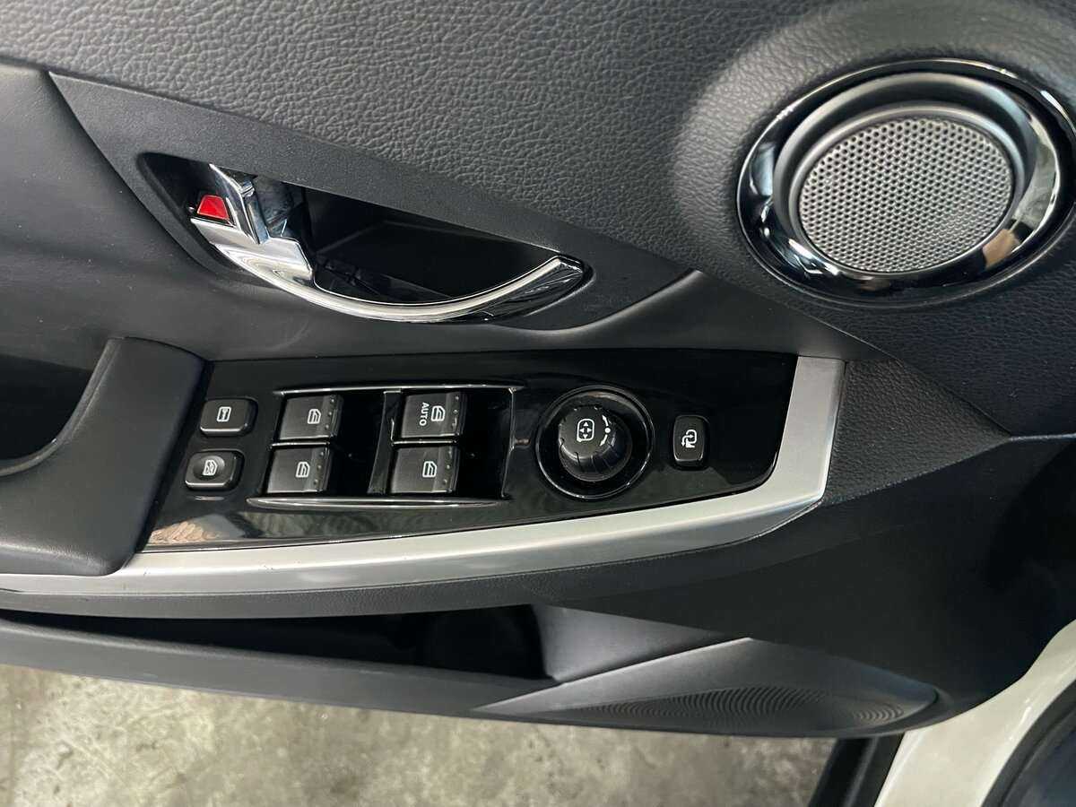 Сан-Ён Актион б/у, 2013, Автоматическая. Фото: #21