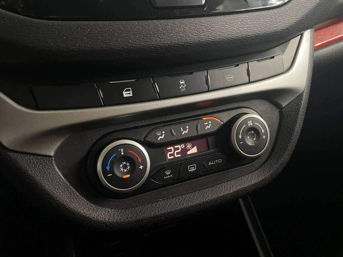 Лада (ВАЗ) Веста б/у, 2018, Механическая. Фото: #14