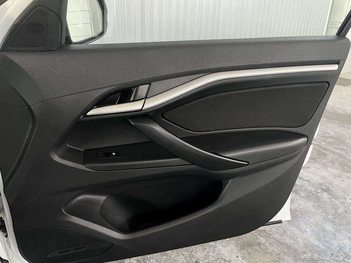 Лада (ВАЗ) Веста б/у, 2017, Механическая. Фото: #18