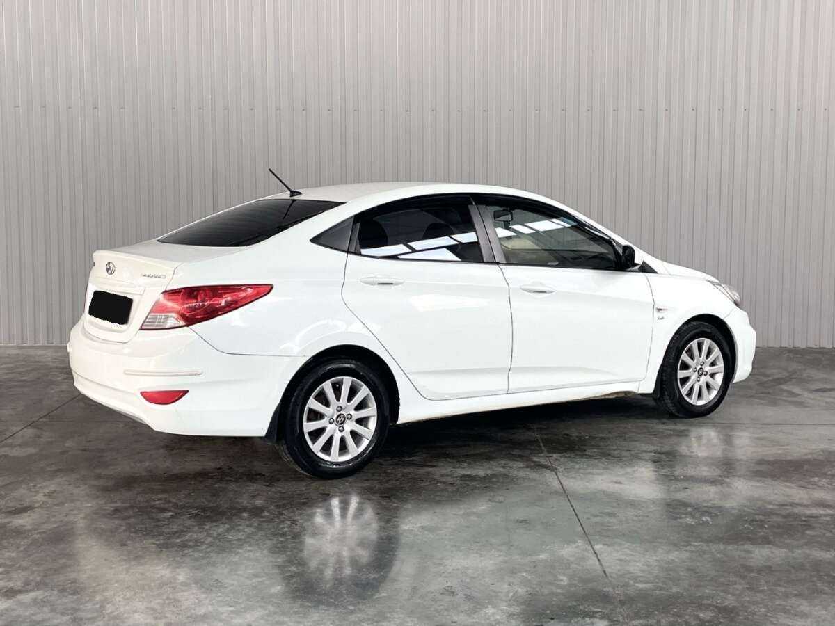 Хендай Солярис б/у, 2013, Механическая. Фото: #4