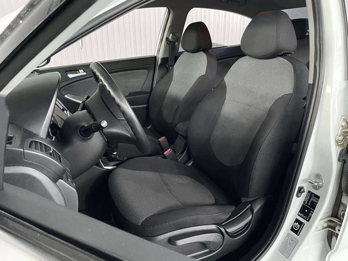 Хендай Солярис б/у, 2013, Механическая. Фото: #12