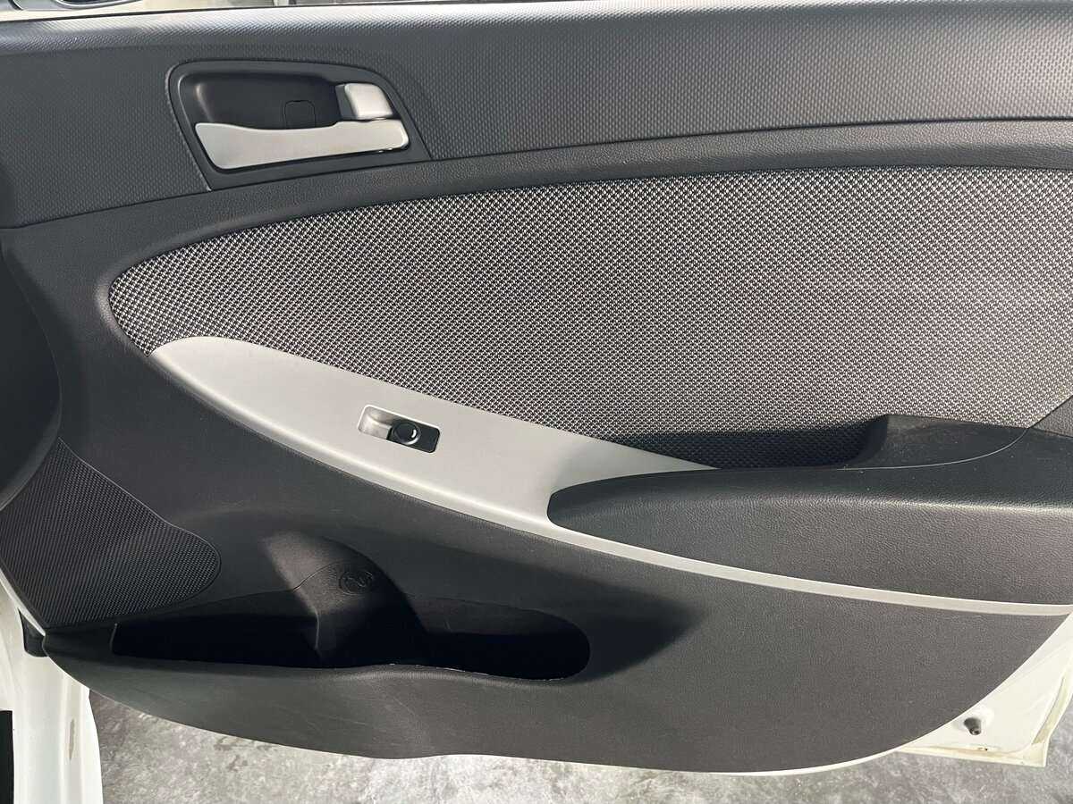 Хендай Солярис б/у, 2013, Механическая. Фото: #20