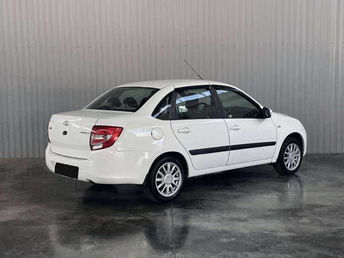 Лада (ВАЗ) Гранта б/у, 2016, Механическая. Фото: #4