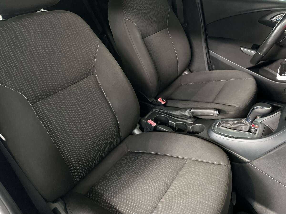 Опель Астра б/у, 2013, Автоматическая. Фото: #14