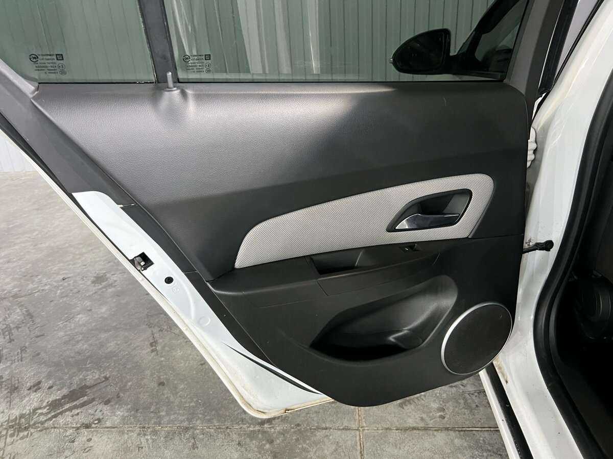 Шевроле Круз б/у, 2013, Автоматическая. Фото: #15