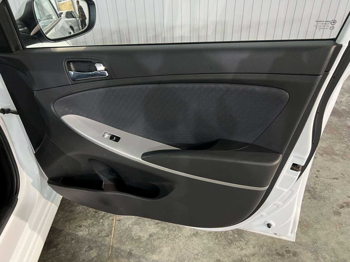 Хендай Солярис б/у, 2014, Механическая. Фото: #11