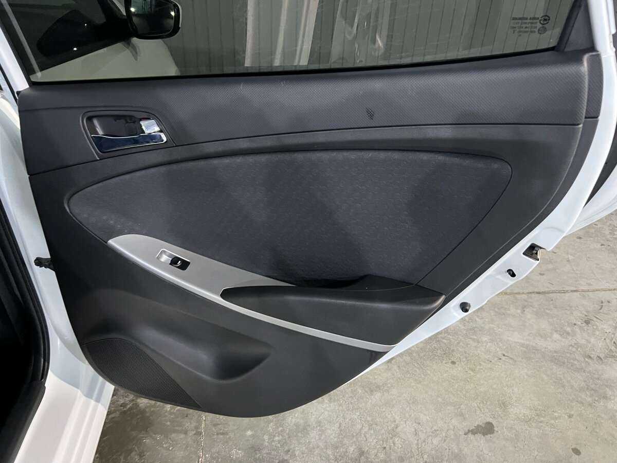 Хендай Солярис б/у, 2014, Механическая. Фото: #15