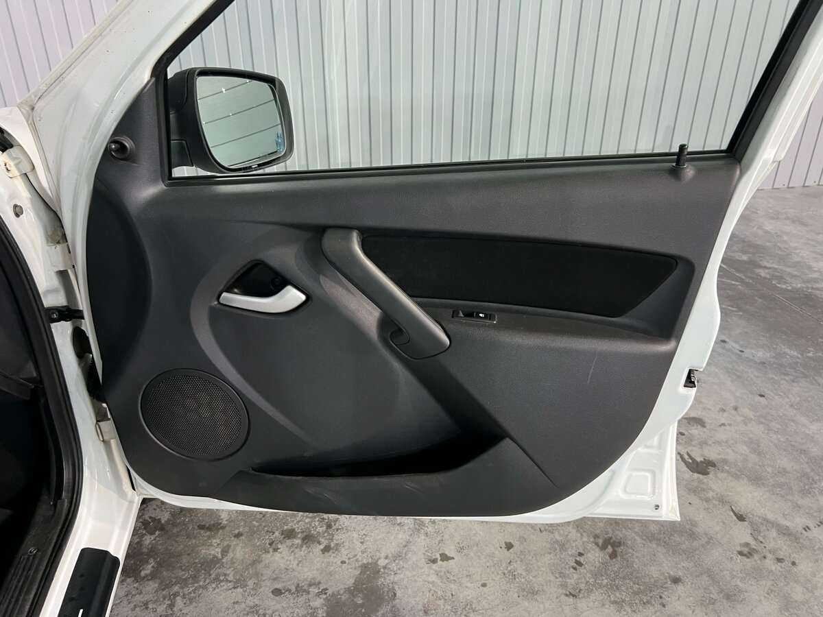 Лада (ВАЗ) Калина б/у, 2015, Механическая. Фото: #14