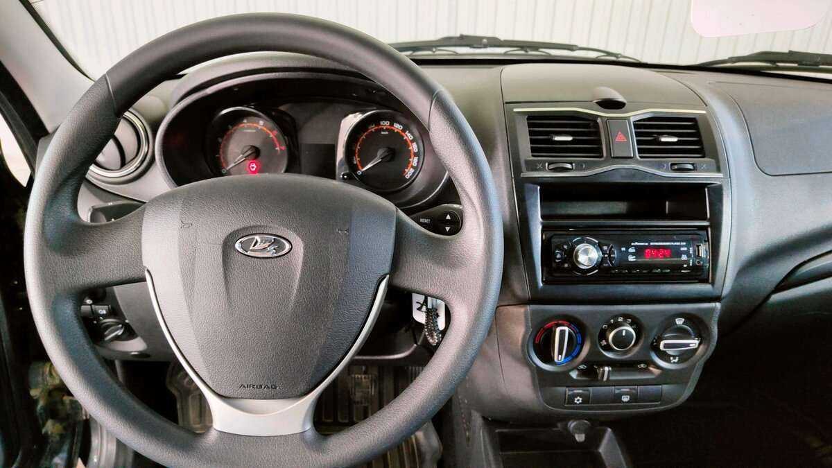 Лада (ВАЗ) Гранта б/у, 2021, Механическая. Фото: #8