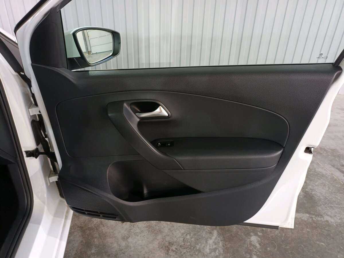 Фольксваген Поло б/у, 2019, Механическая. Фото: #20