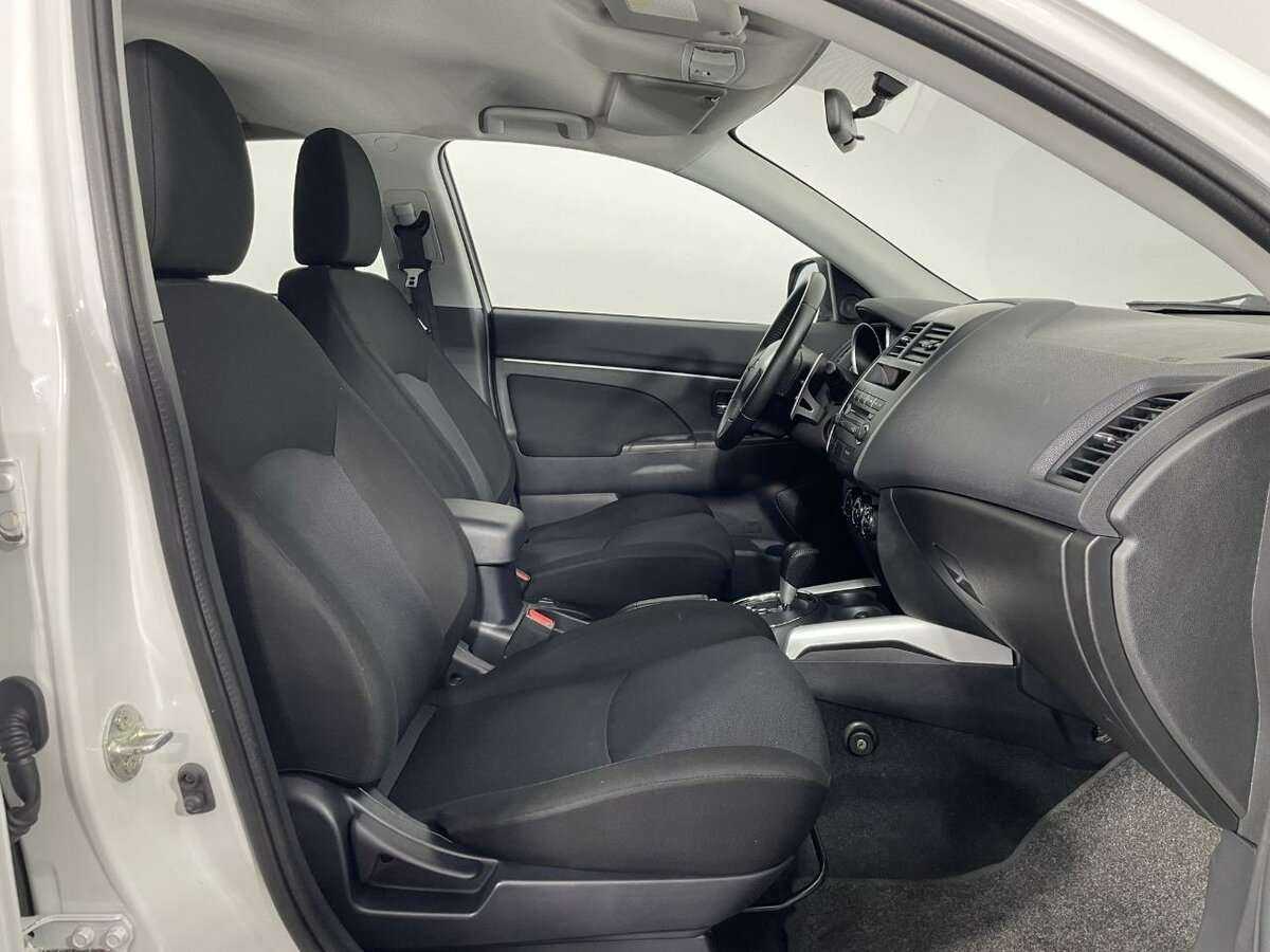 Митсубиши АС-Икс б/у, 2012, Вариатор. Фото: #13