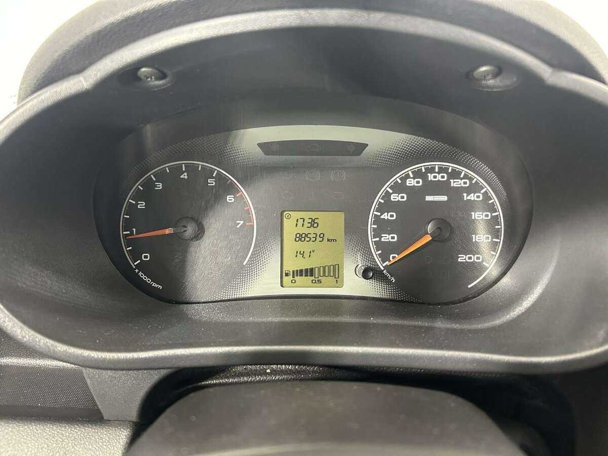 Лада (ВАЗ) Гранта б/у, 2017, Механическая. Фото: #10