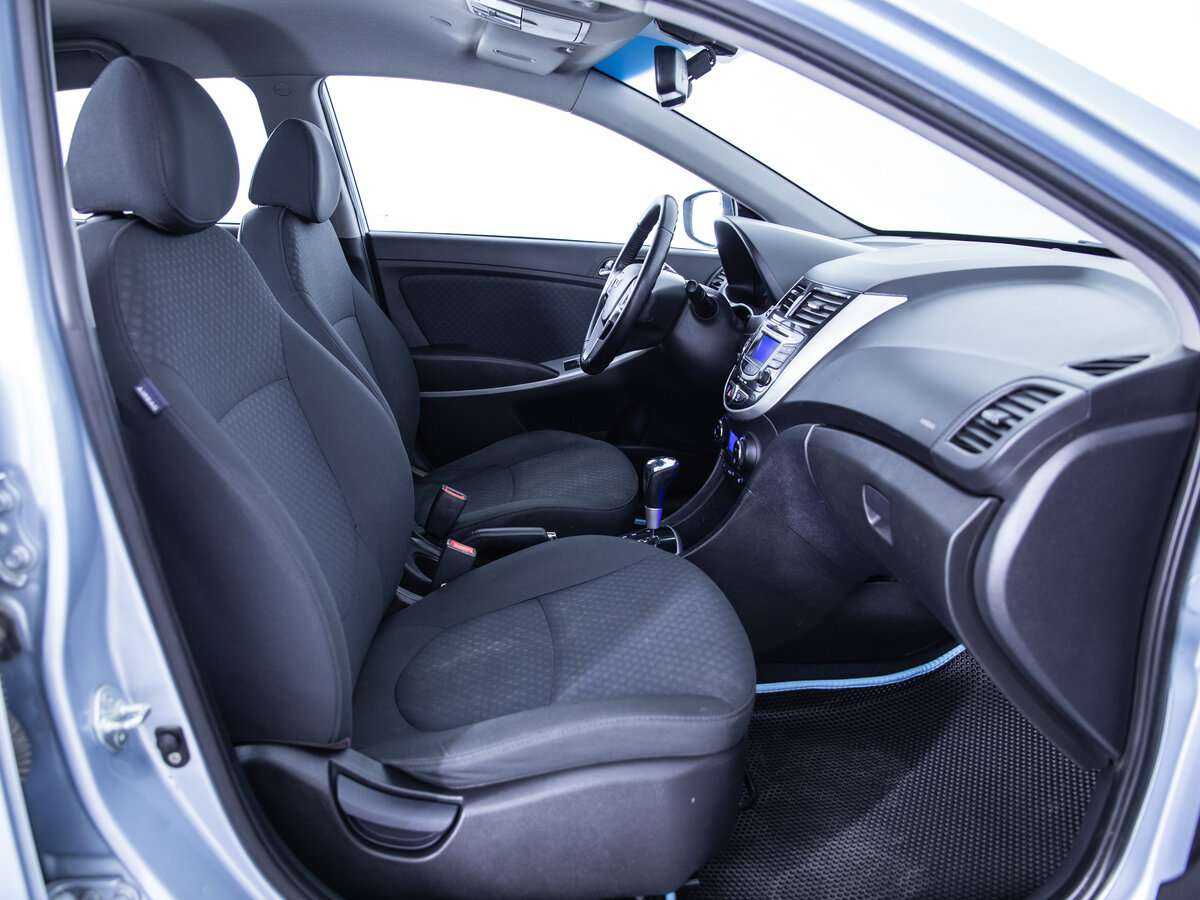 Хендай Солярис б/у, 2012, Автоматическая. Фото: #9