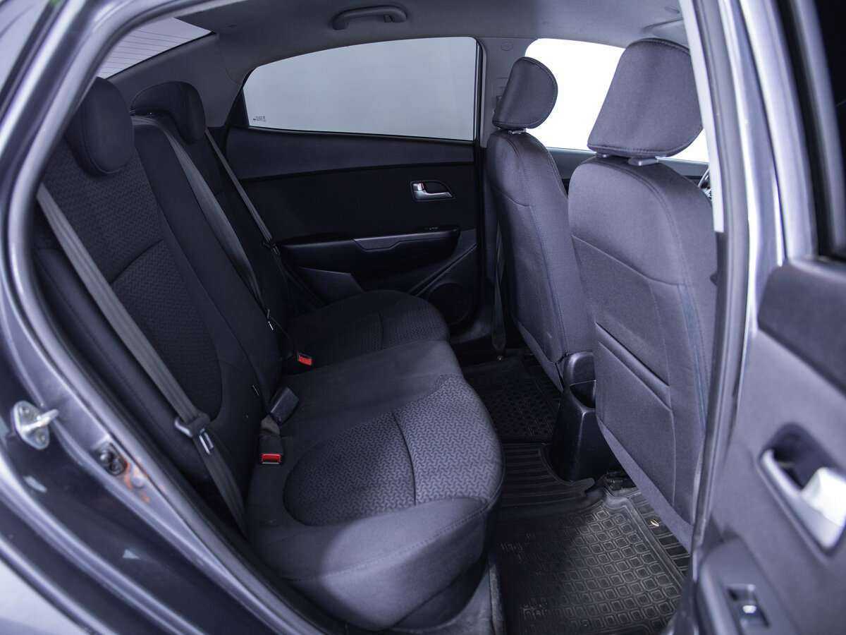 Киа Рио б/у, 2017, Механическая. Фото: #8