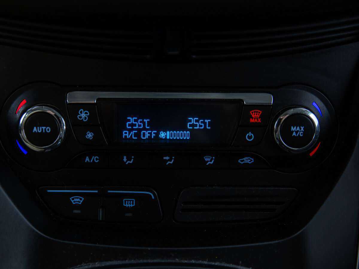 Форд Куга б/у, 2013, Автоматическая. Фото: #15