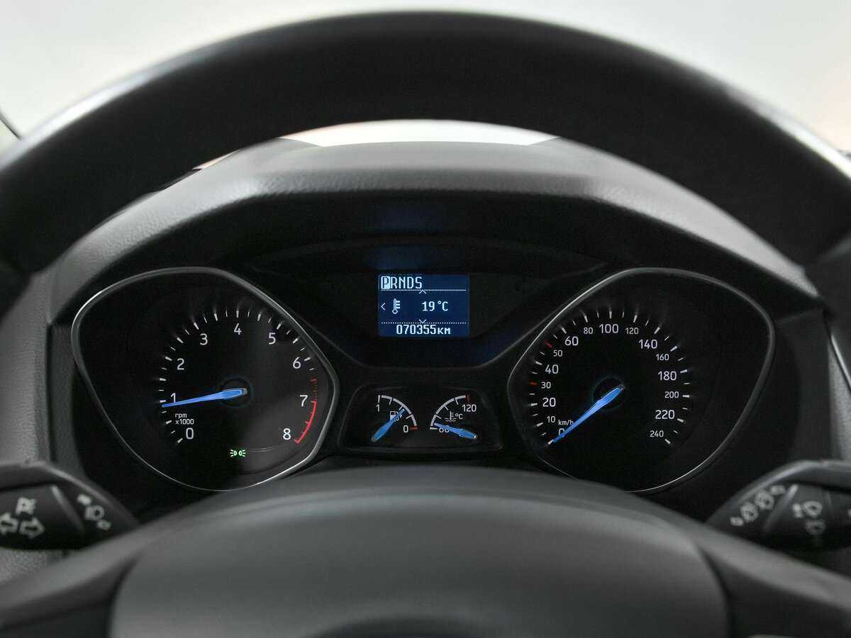 Форд Фокус б/у, 2017, Роботизированная. Фото: #6