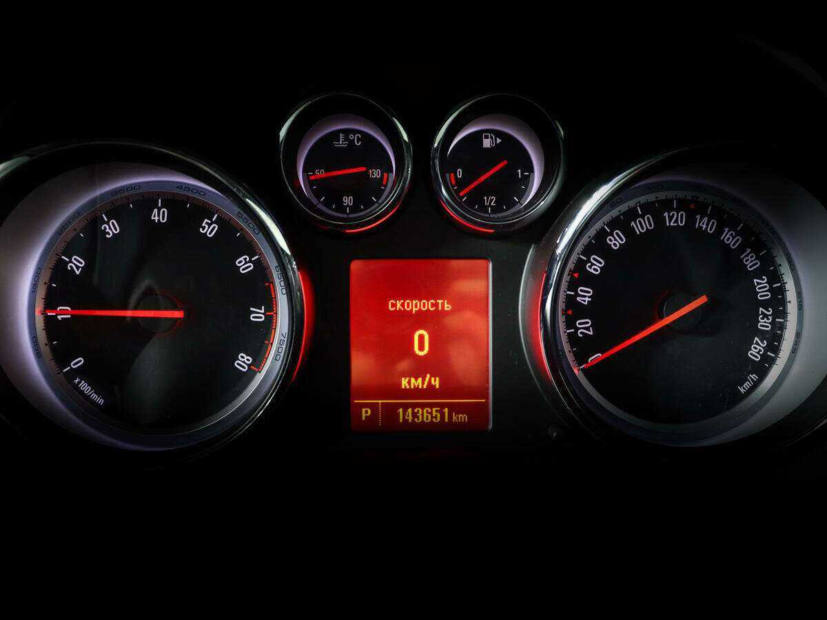 Опель Астра б/у, 2014, Автоматическая. Фото: #8