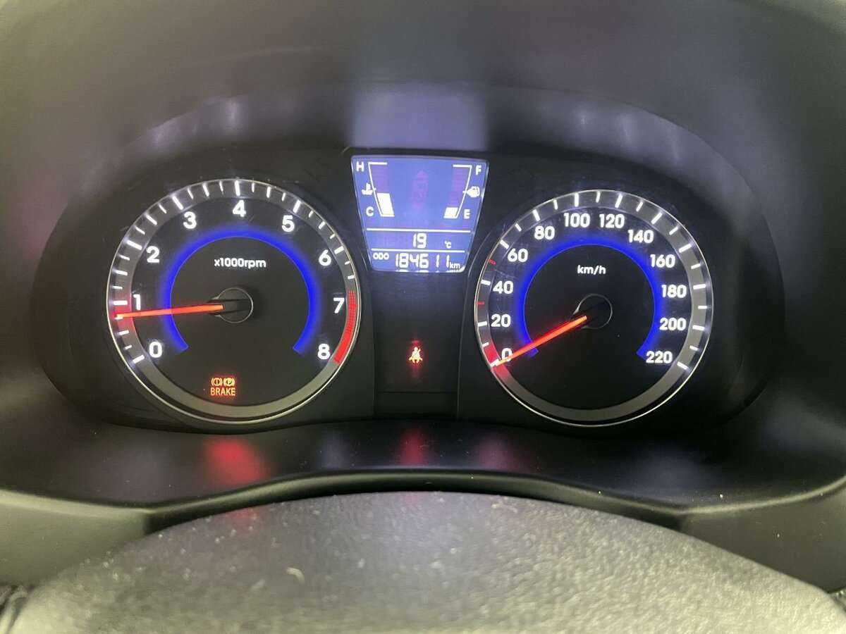 Хендай Солярис б/у, 2014, Механическая. Фото: #10