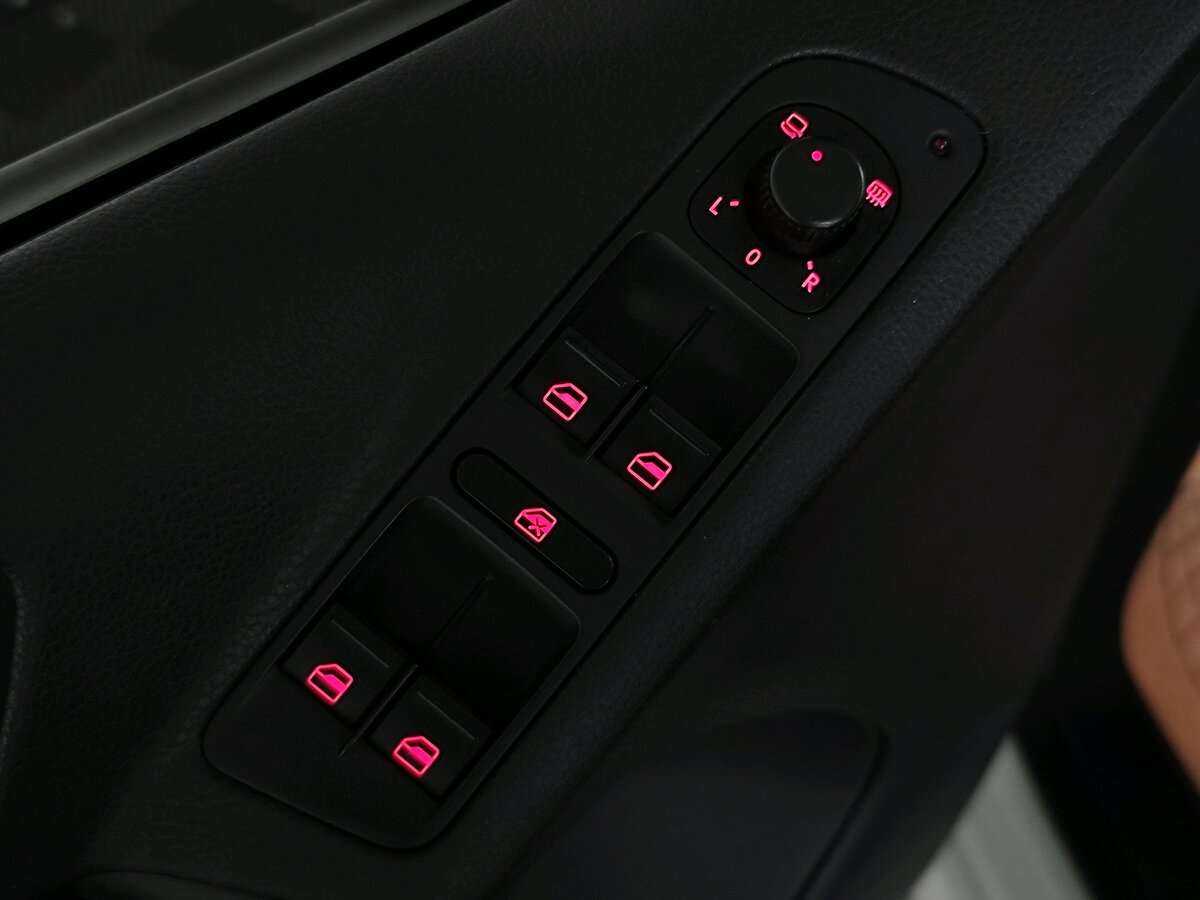 Фольксваген Тигуан б/у, 2013, Роботизированная. Фото: #15