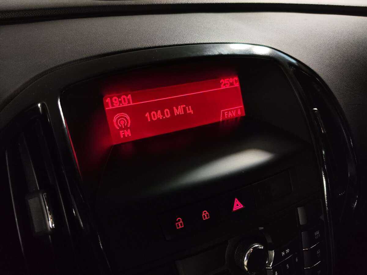 Опель Астра б/у, 2012, Автоматическая. Фото: #16