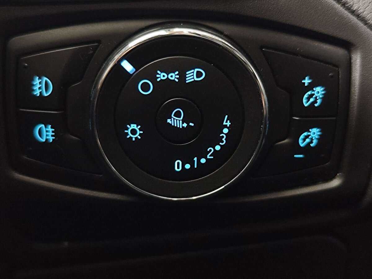 Форд Фокус б/у, 2014, Роботизированная. Фото: #19