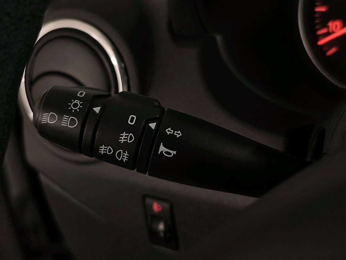 Ниссан Альмера б/у, 2016, Механическая. Фото: #14