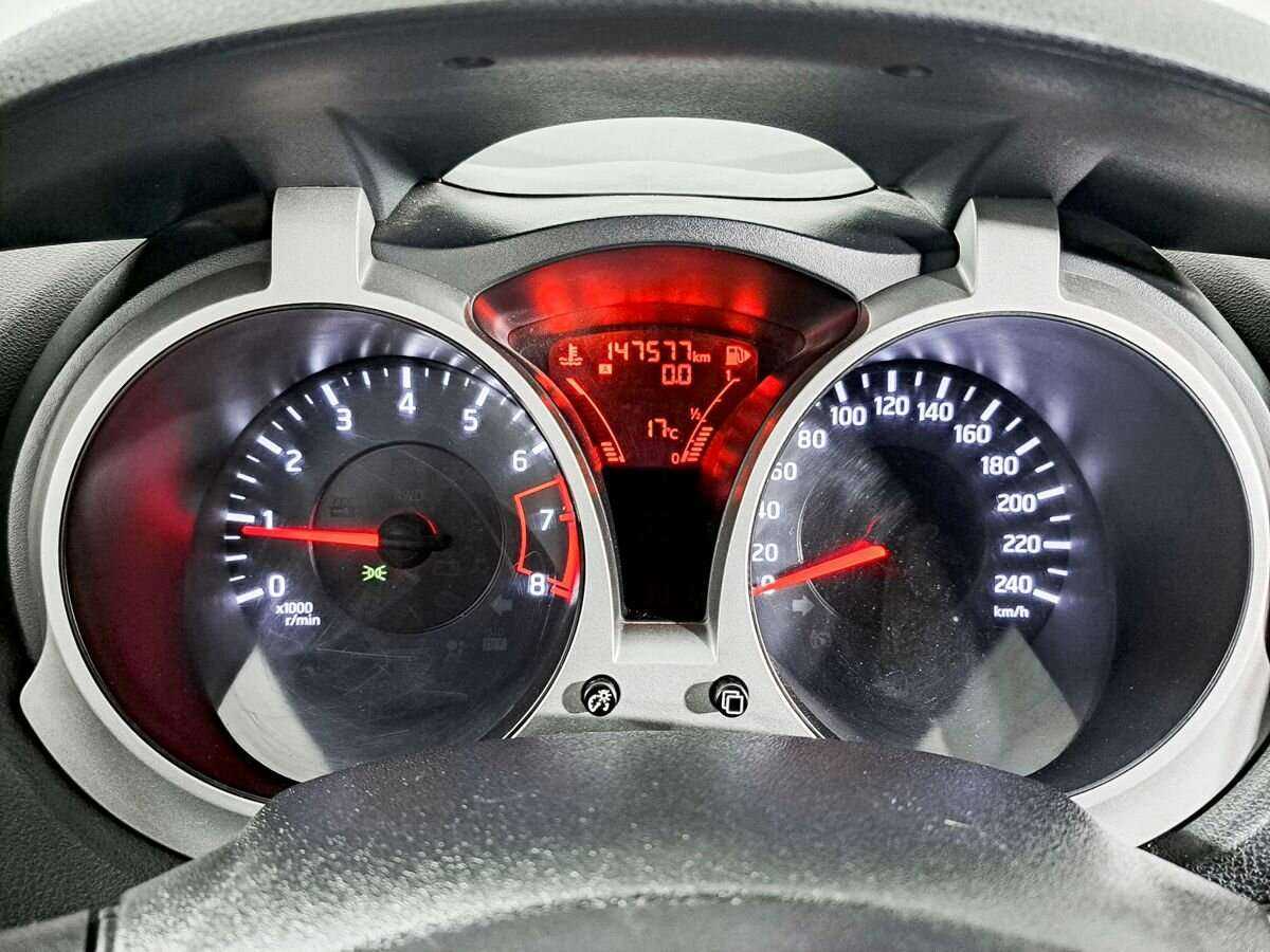 Ниссан Жук б/у, 2013, Механическая. Фото: #8