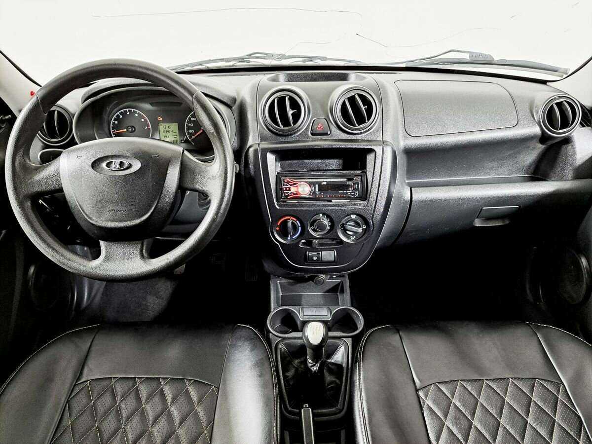 Лада (ВАЗ) Гранта б/у, 2012, Механическая. Фото: #9