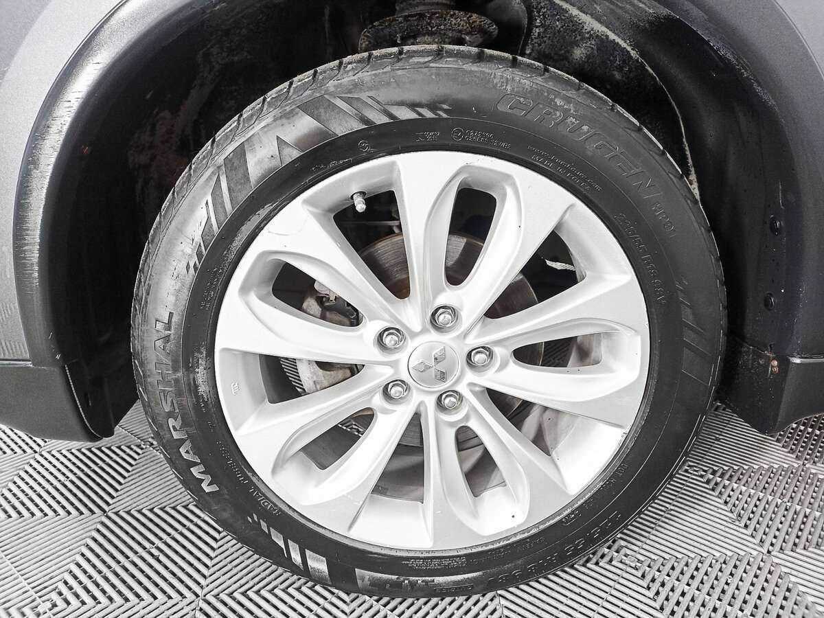 Митсубиши Оутлэндер б/у, 2014, Вариатор. Фото: #16