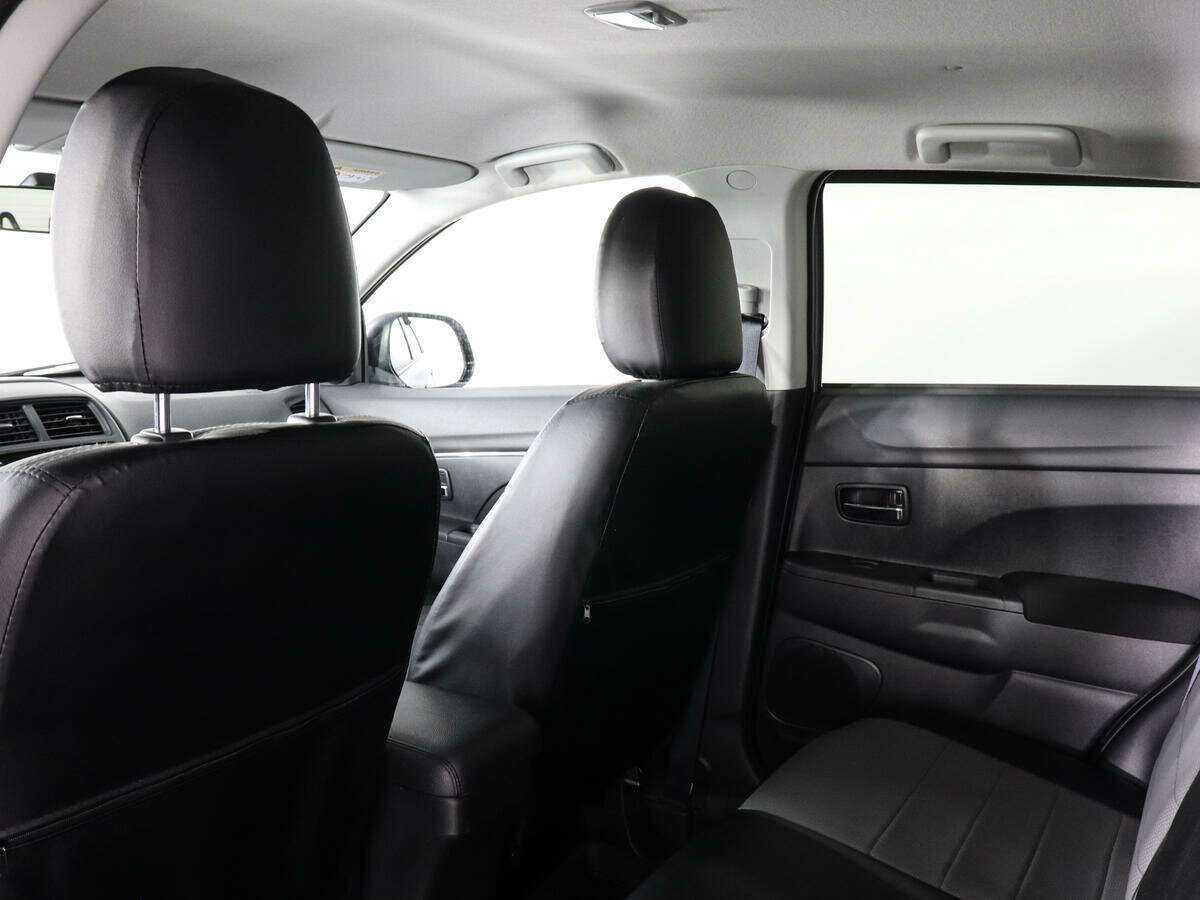 Митсубиши АС-Икс б/у, 2018, Механическая. Фото: #11