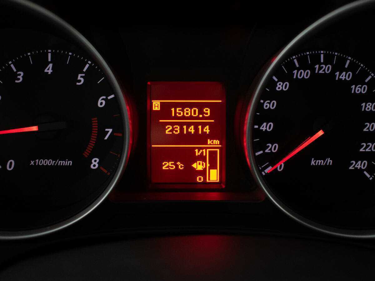 Митсубиши АС-Икс б/у, 2014, Механическая. Фото: #10