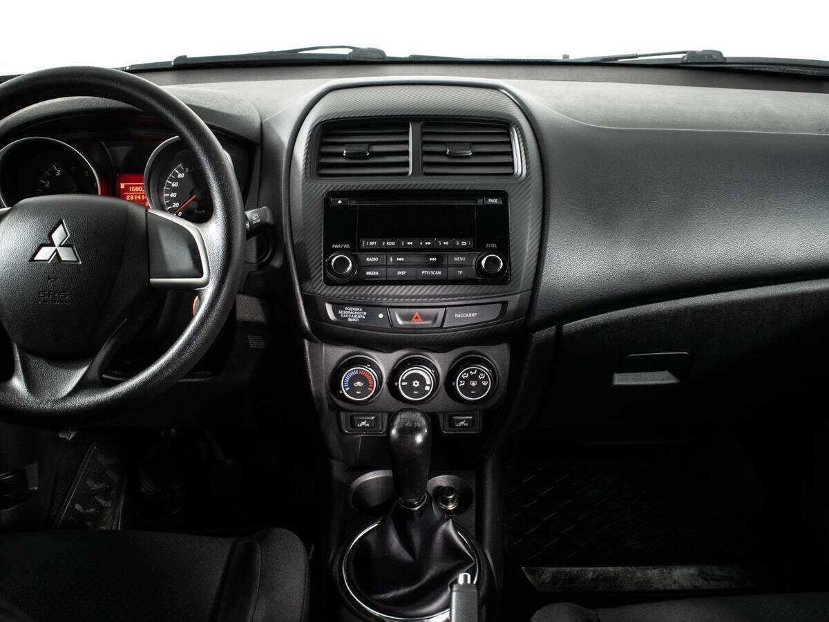 Митсубиши АС-Икс б/у, 2014, Механическая. Фото: #11