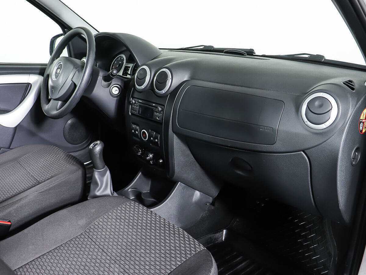 Лада (ВАЗ) Ларгус б/у, 2015, Механическая. Фото: #8