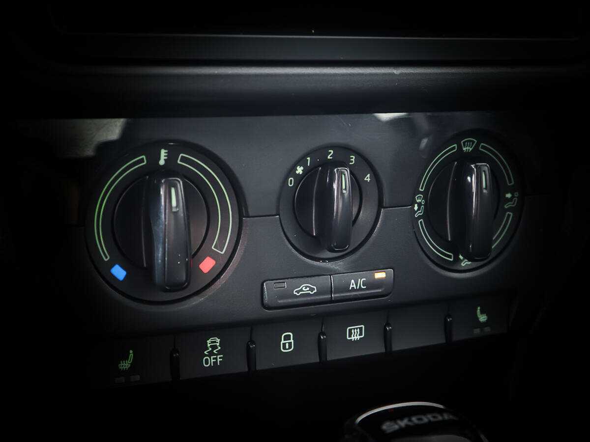 Шкода Рапид б/у, 2019, Автоматическая. Фото: #16