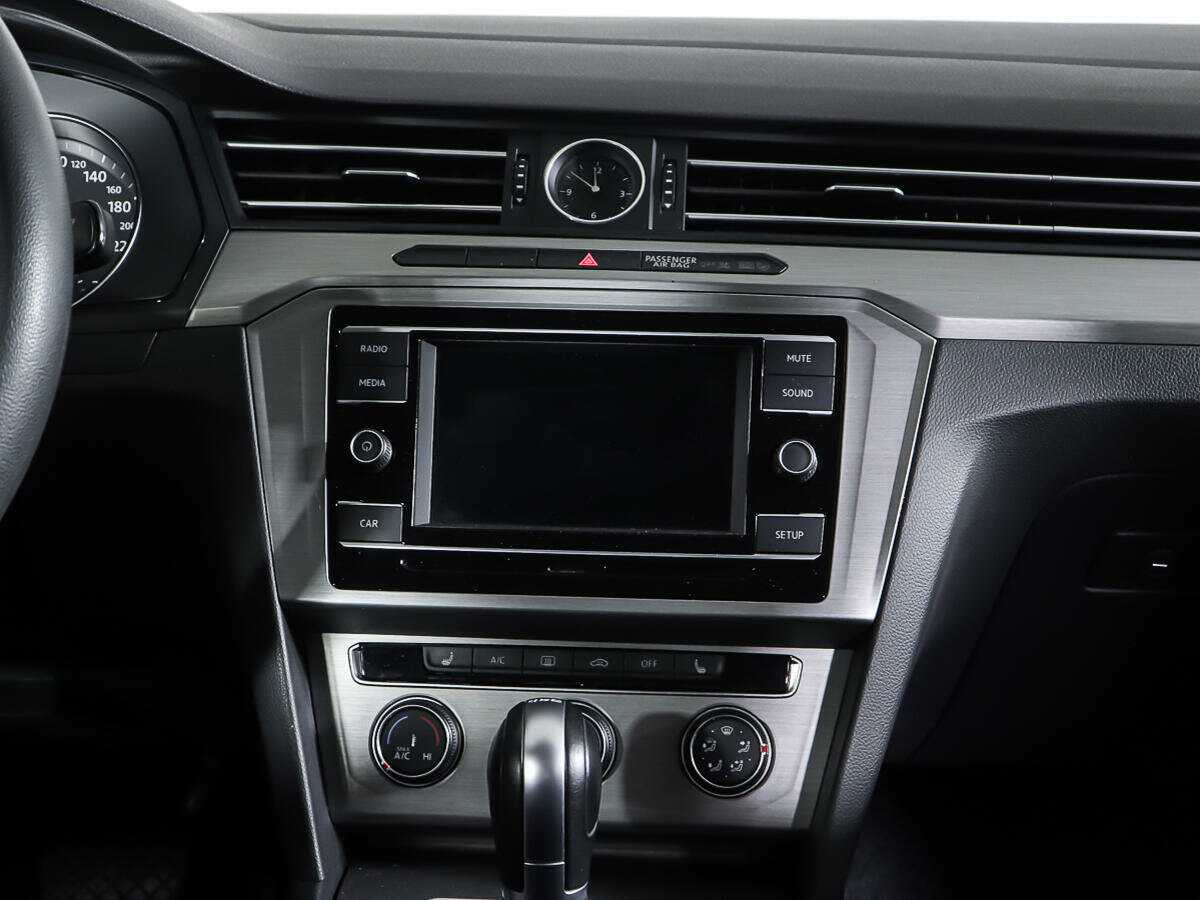 Фольксваген Пассат б/у, 2017, Роботизированная. Фото: #12