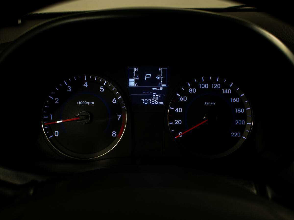 Хендай Солярис б/у, 2016, Автоматическая. Фото: #11