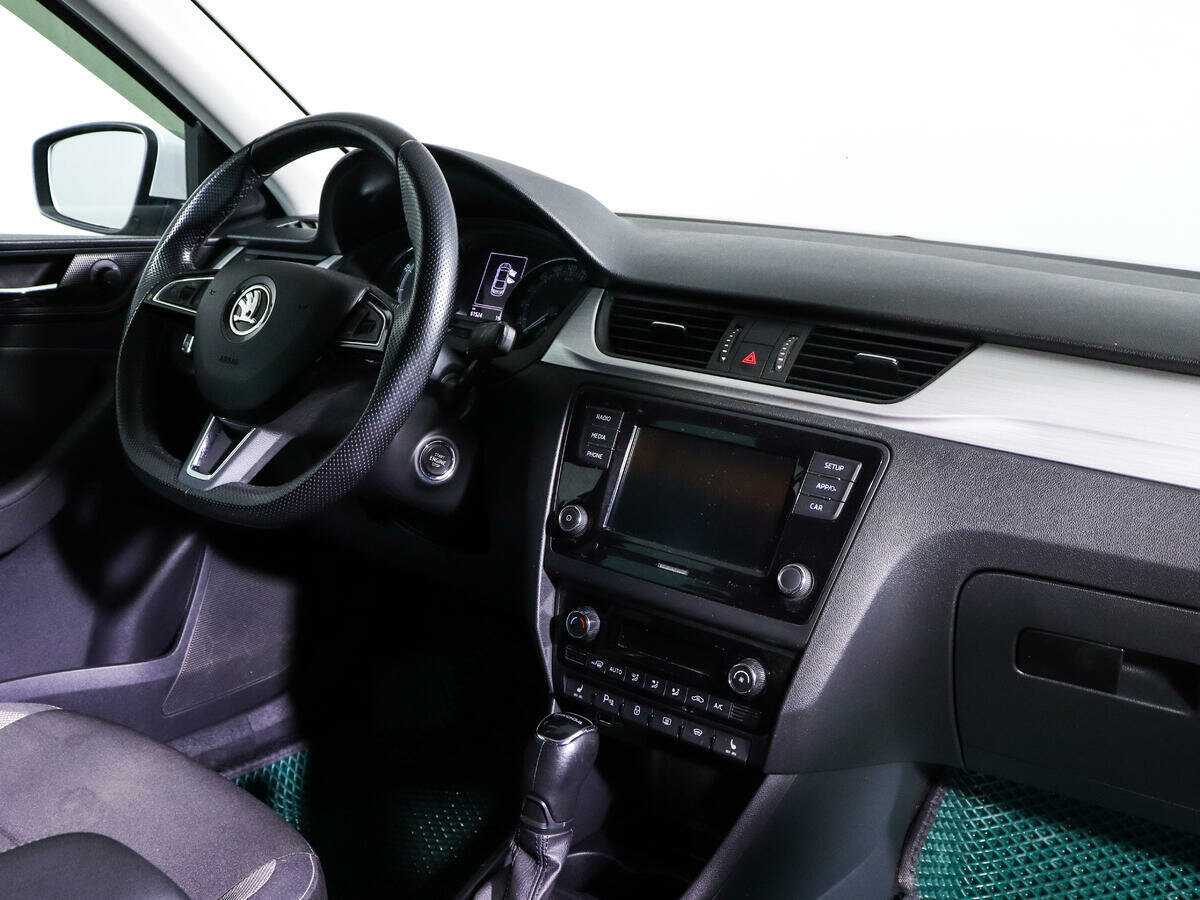 Шкода Рапид б/у, 2019, Роботизированная. Фото: #8