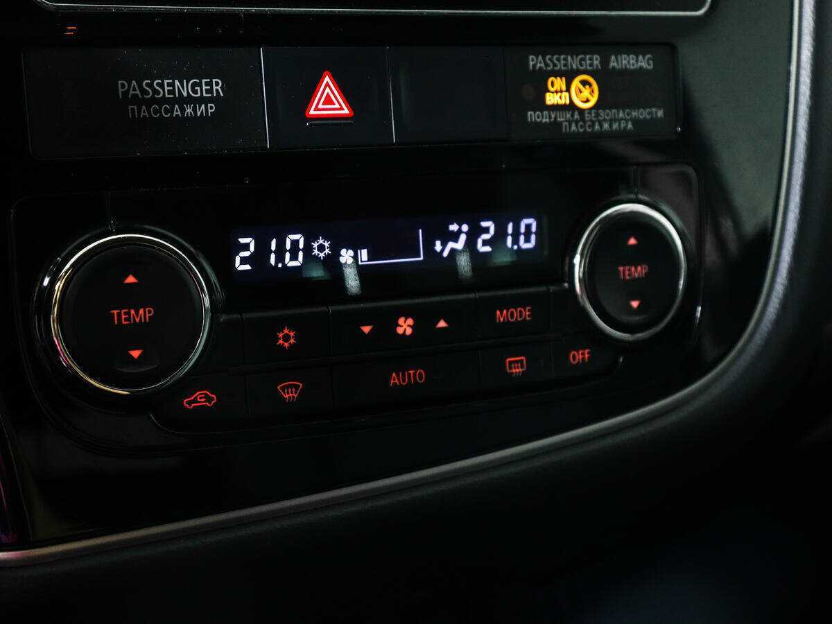 Митсубиши Оутлэндер б/у, 2018, Вариатор. Фото: #13