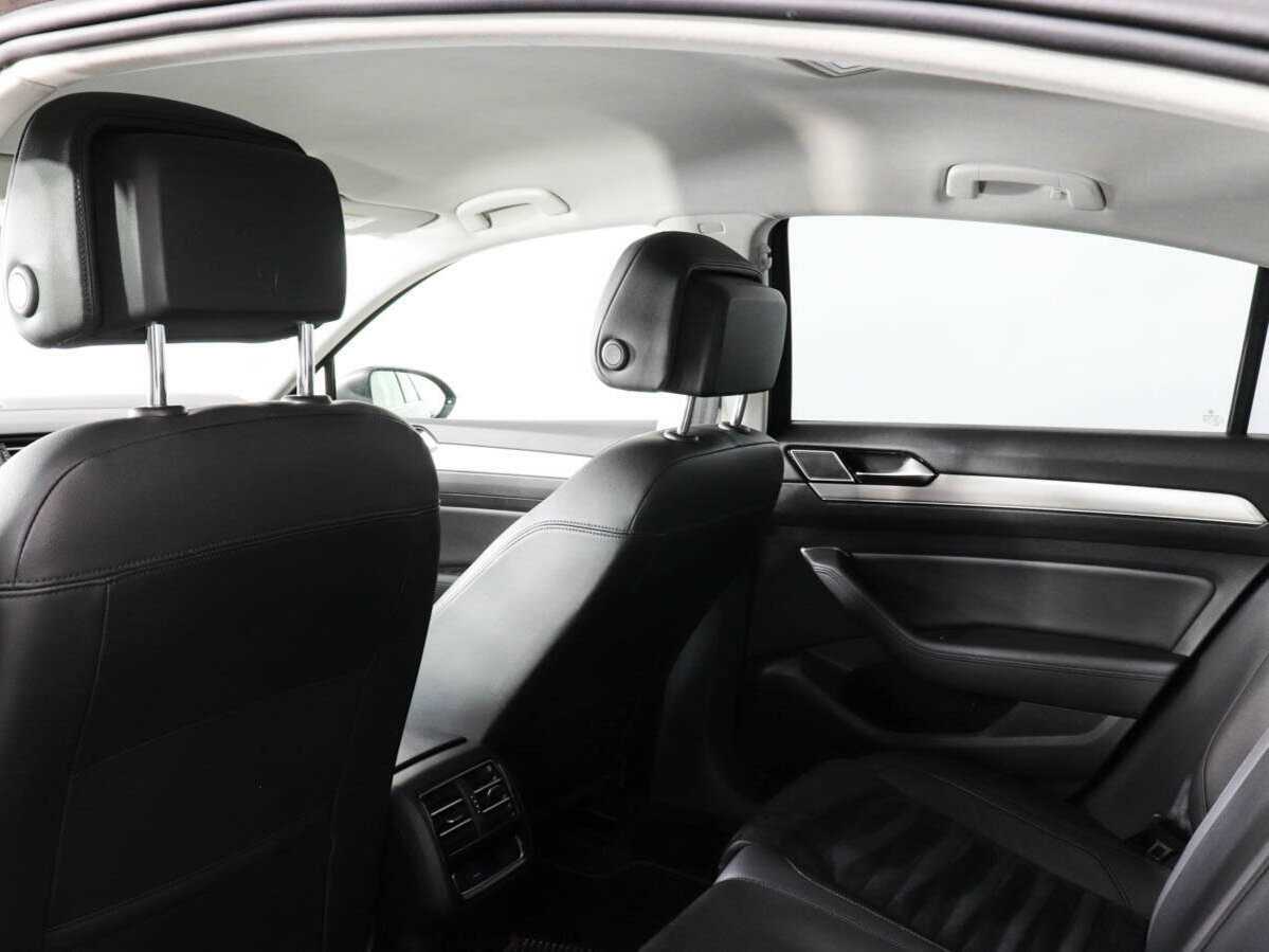 Фольксваген Пассат б/у, 2015, Роботизированная. Фото: #9